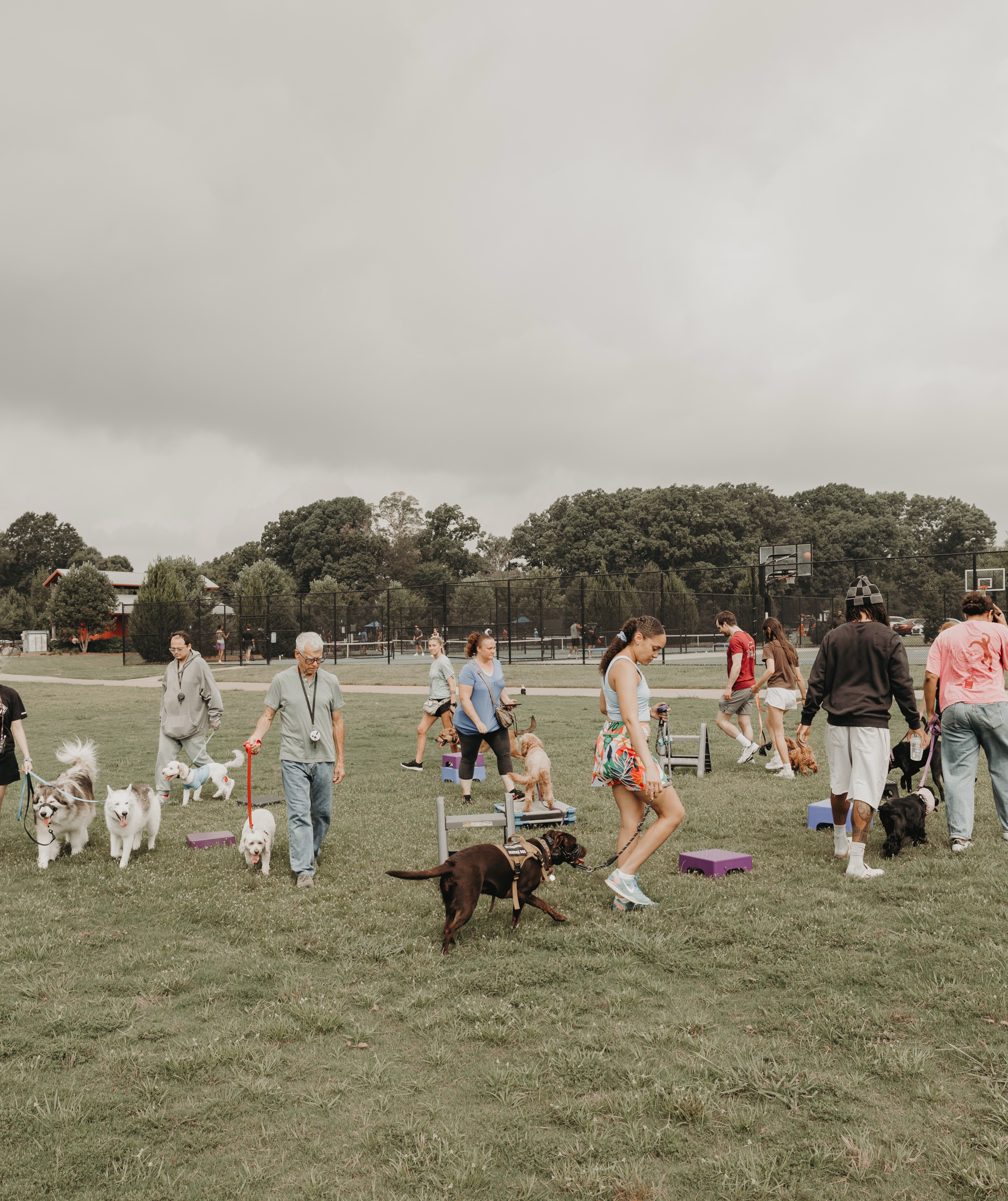 Happy Wednesday CLT!🫶

Group class is back this Saturday, 8/15!!🤩

.
.
.
.

