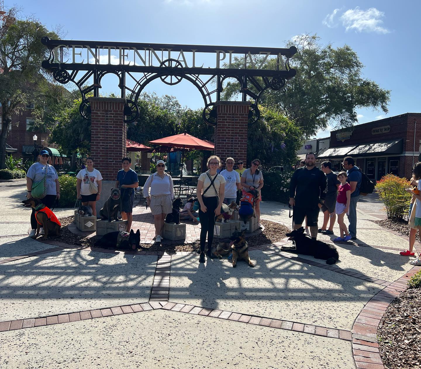 Group class Pack Walk at the Winter Garden Farmer&rsquo;s Market are always fun!!! @emery_ranch
