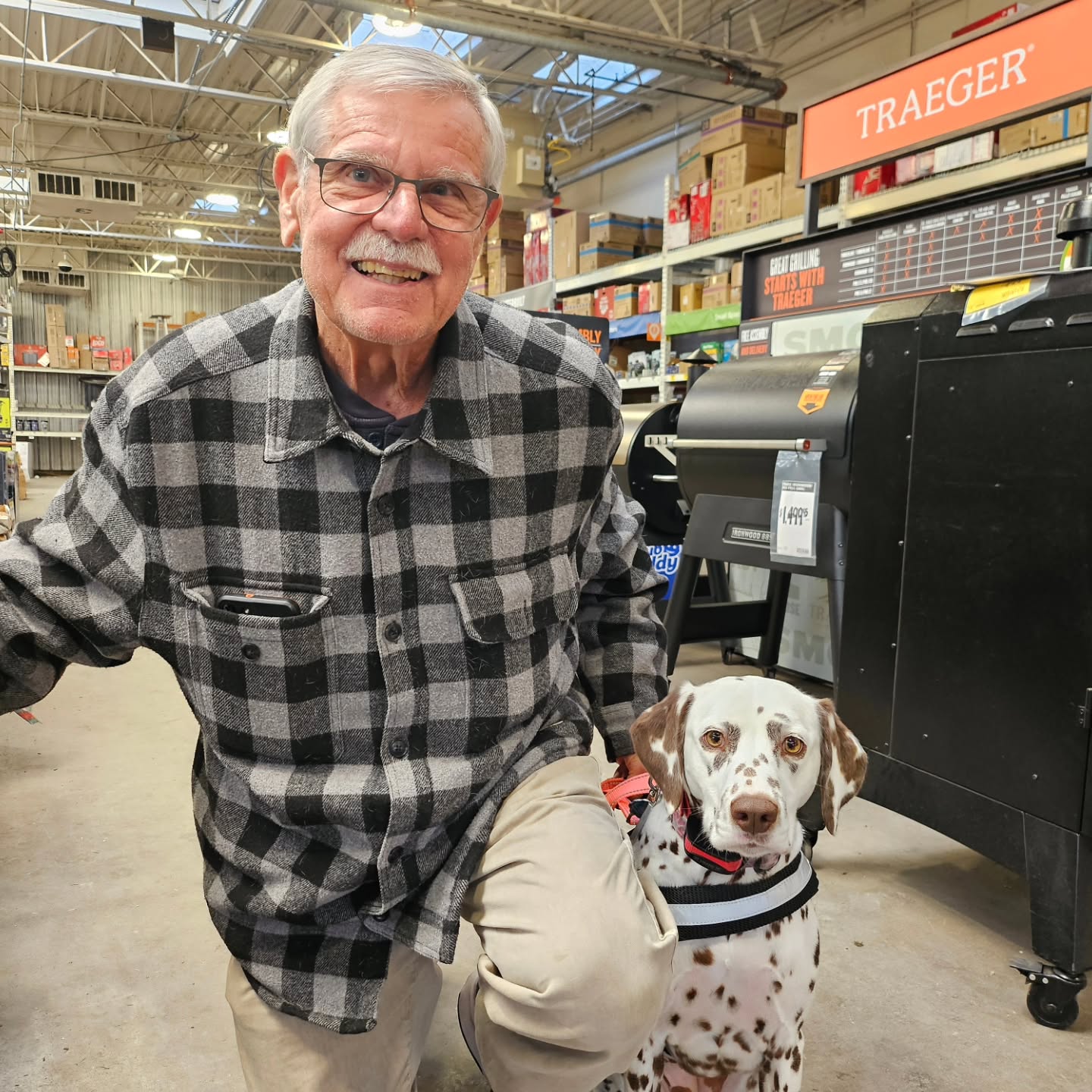 Congratulations to Dita and Kurt.  Dita just earned her Canine Good Citizen title and is on her way to becoming a Therapy Dog for First Responders.  We are all so happy  to have them out there as a team.  🐶 