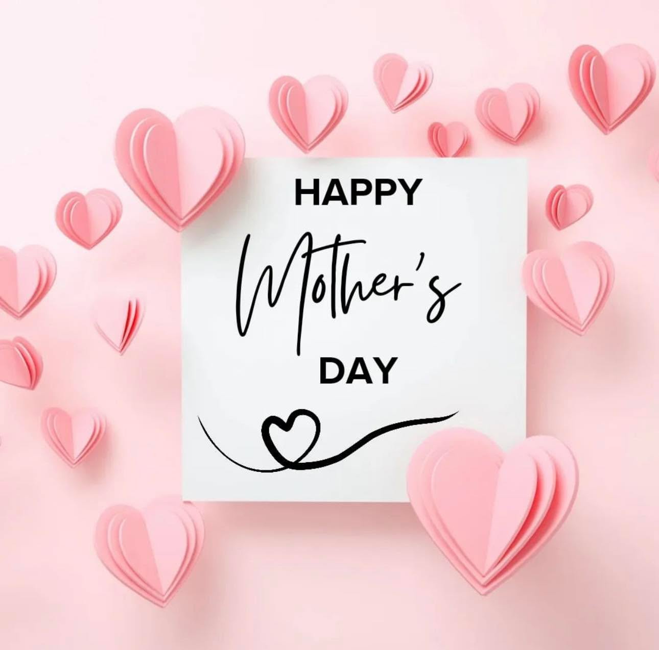 Happy Mother's Day to all the wonderful Moms out there!❤️🥰🌹💐🐶🐾 

