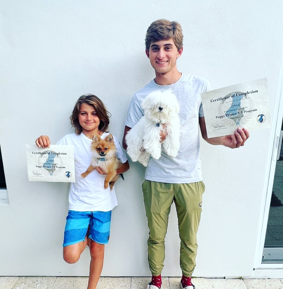 Congratulations Snug and Cocoa!🎓

Graduates from puppy training camp! They had a graduation dinner with their family, and now they are on to their platinum program! Let’s Go!! 

Good job Denise and family! We’re so glad you’re a part of our pack! 

