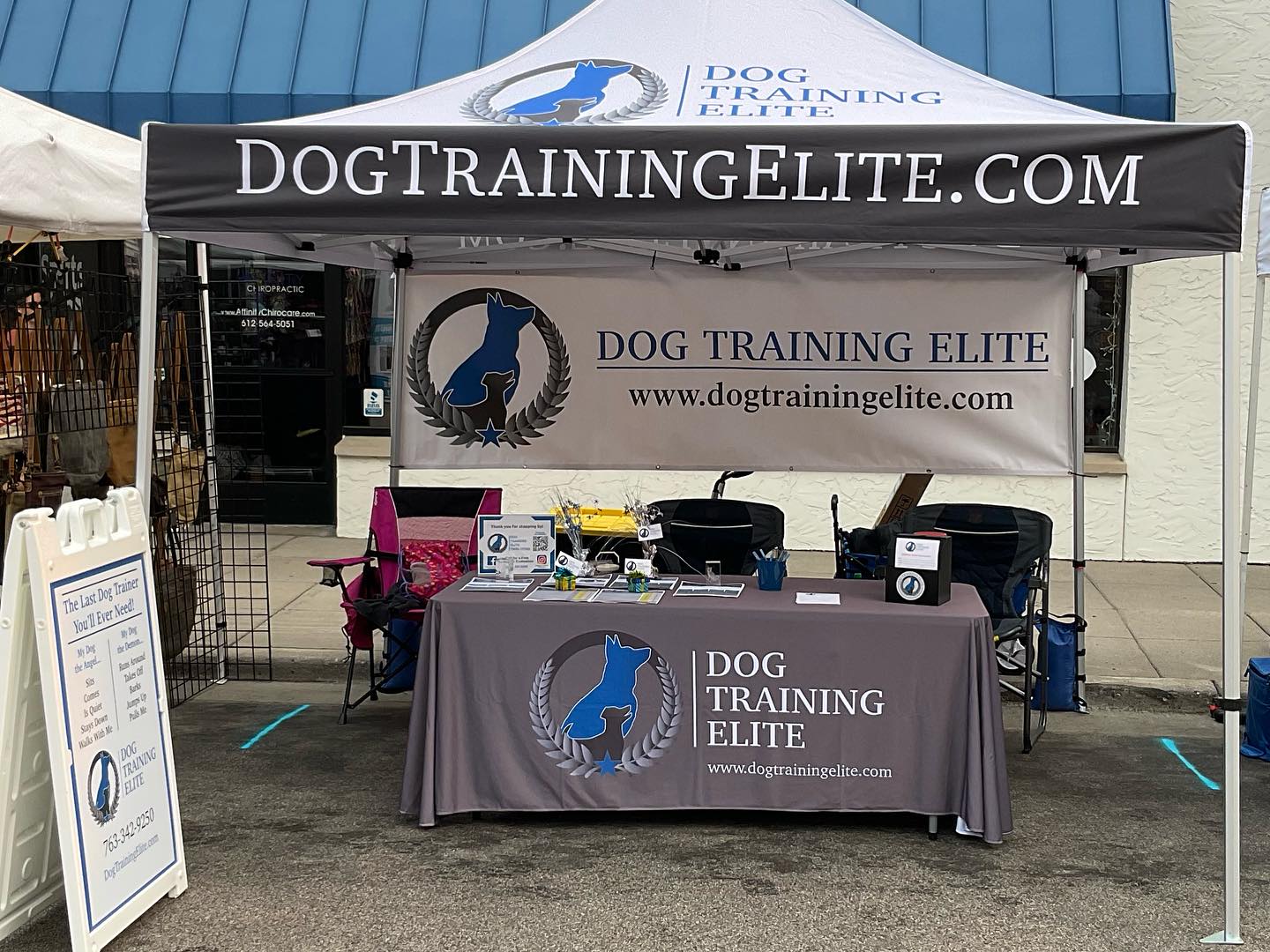 We are back at the 2023 Hopkins Raspberry Festival between 10th and 11th Ave on Mainstreet. If you are in the neighborhood or want to get out, come check us out. We would love to work with you and your dog. We work with all ages and breeds.  We also train Service Dogs for Autism and Psychiatric needs.