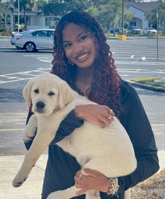 Isabel Lowe. Dog Trainer in Treasure Coast / Port St. Lucie